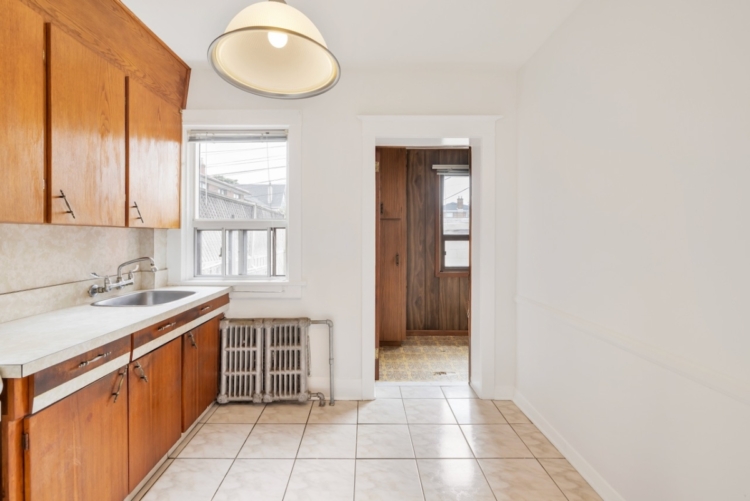 177 Harvie Ave-17