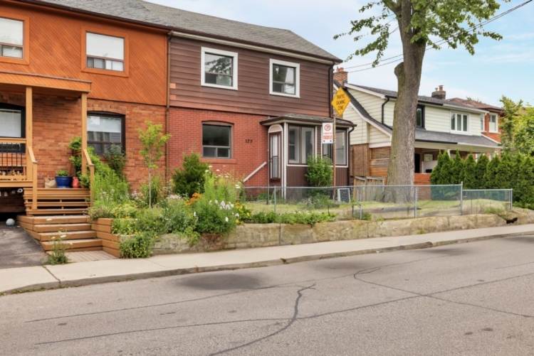 177 Harvie Ave-2