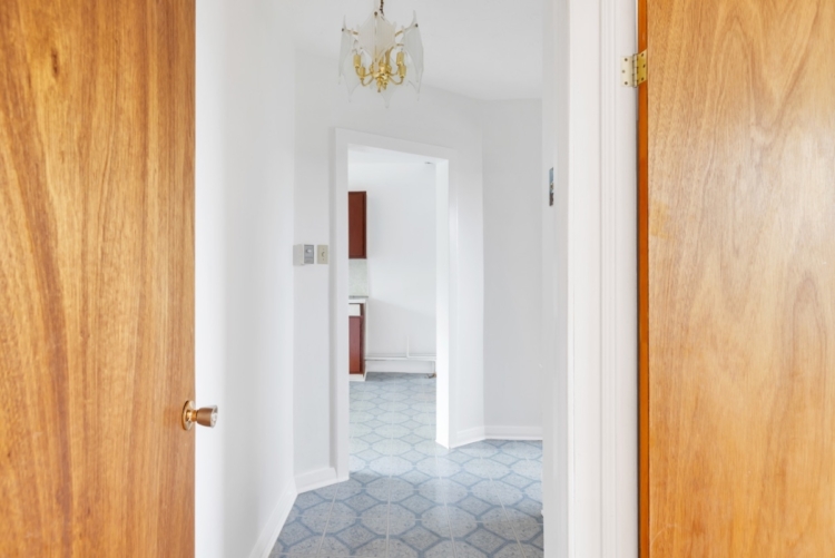 177 Harvie Ave-27