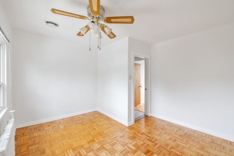 177 Harvie Ave-31